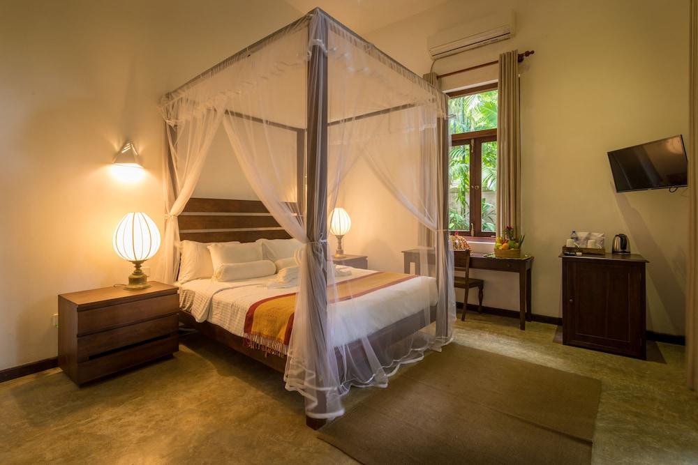 Roman Lake Ayurveda Boutique Resort - Level 1 Certified Ahungalla Exterior foto